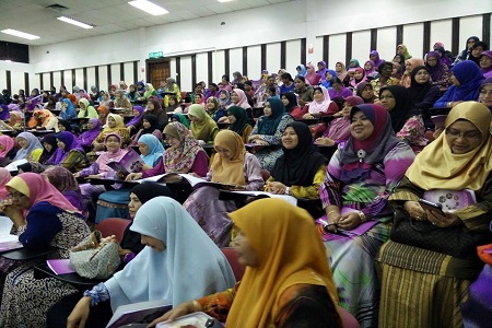 AGM28-bi1